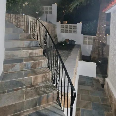 Maryvilla Zohra