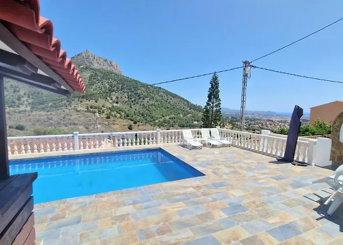 Maryvilla Zohra Holiday home *