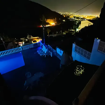 Maryvilla Zohra * Calpe